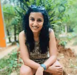 isha dhoble